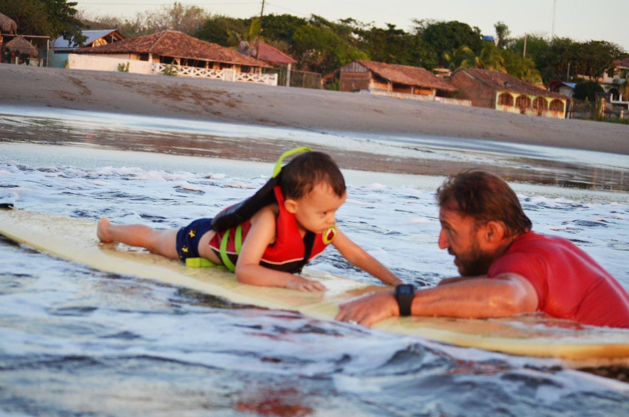 Sirena Surf Lodge Miramar Exterior foto